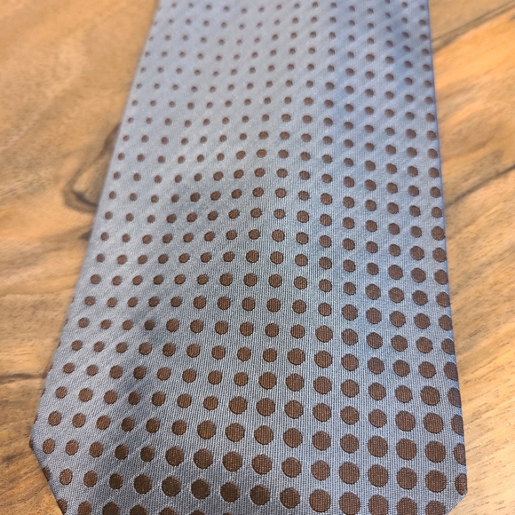 Dolce & Gabbana Silk Polka Dot Tie - Picture 2 of 5